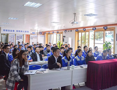 一年之計在于春，老賴(lài)不賴(lài)開(kāi)工培訓在行動(dòng)