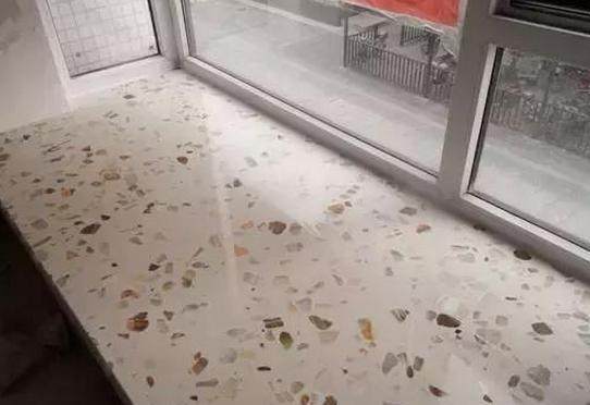 飄窗用什么材料好?且聽老賴不賴一句!