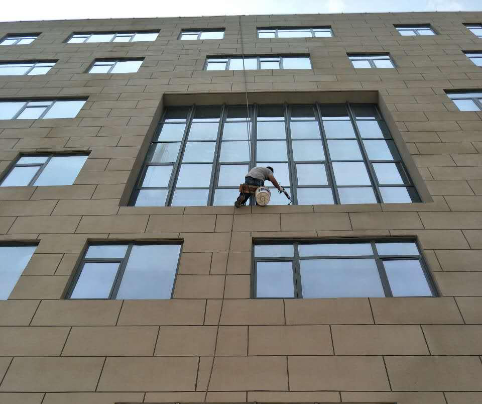 有一份責(zé)任,叫門窗人!