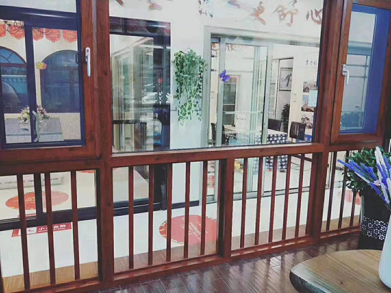 您家的陽臺窗安全嗎?